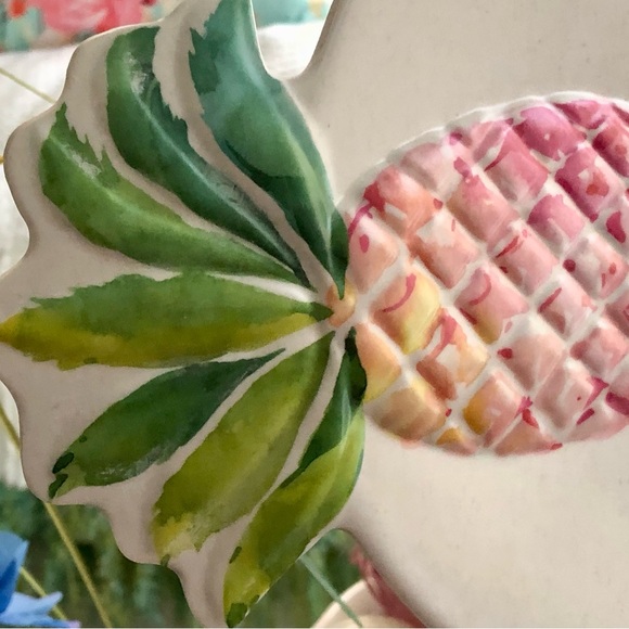 NEW! Pink Pineapple Tropical Hawaiian White Melamine Platter - Picture 2 of 5